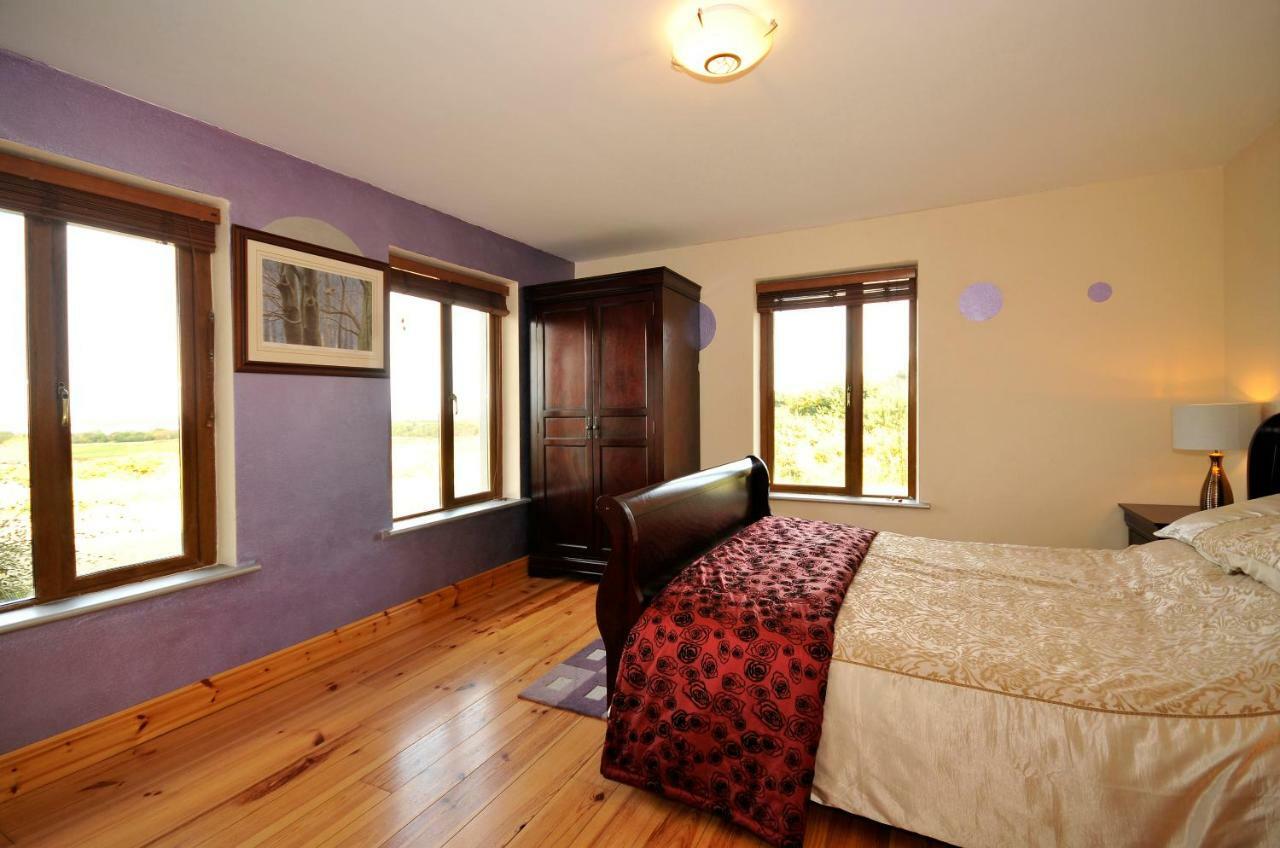 House With Sea Views Close To Beach With Wifi And Large Kitchen And Dining Ardnagreevagh Dış mekan fotoğraf
